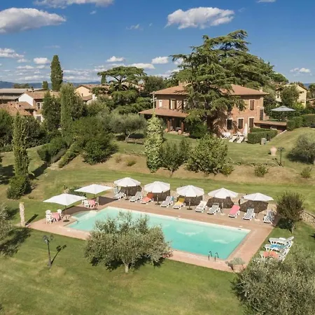 Blissful In Castiglione Del With Swimming Pool Tatil Evi Castiglione del Lago