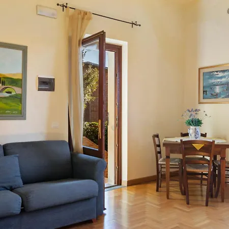 Blissful In Castiglione Del With Swimming Pool Tatil Evi Castiglione del Lago