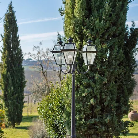 Blissful In Castiglione Del With Swimming Pool Tatil Evi Castiglione del Lago